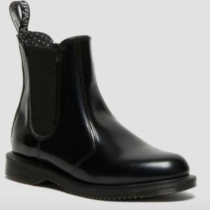 Black Dr. Martens Women 5